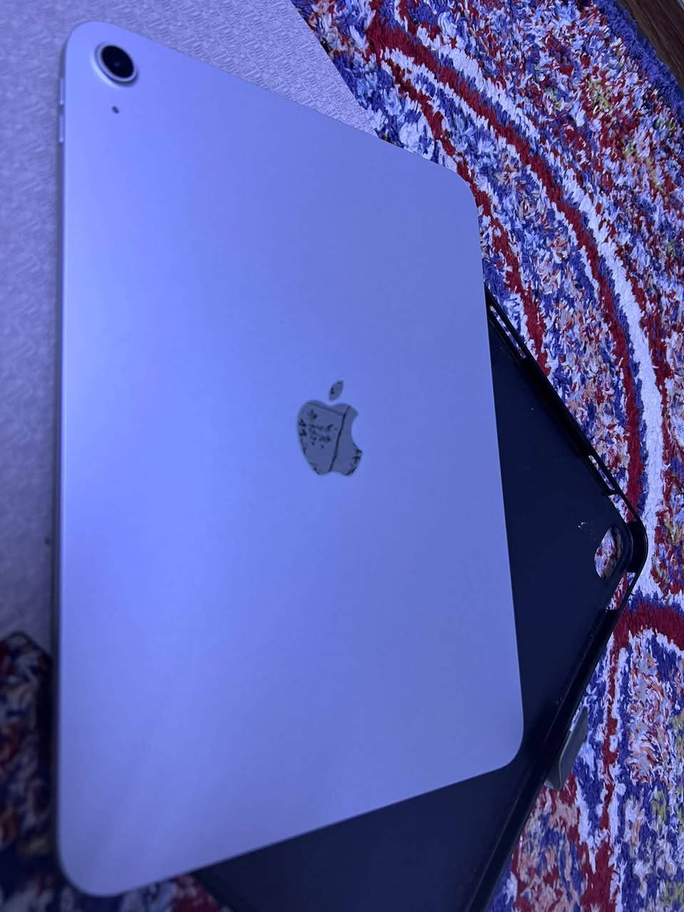 آيباد ١١ • ذاكرة ١٢٨ • بطارية ٩٨