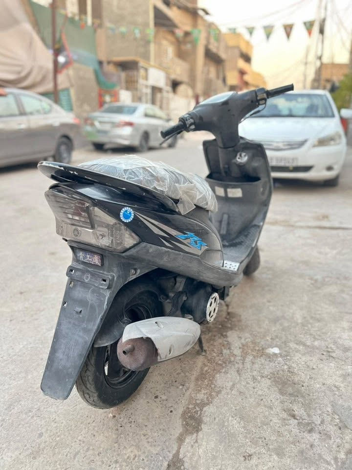 سلام عليكم عدلة للبيع دراجة بلاد سعر 825وبيهة مجال بسيط مكاني بغداد شهداء البياع ***********
