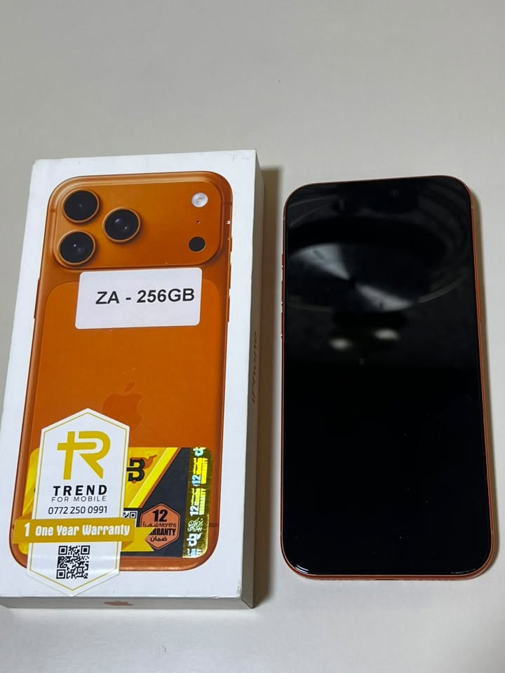 سلام عليكم للبيع iphone 17 pro max ذاكره 256 (ZA سيم) 
 اللون البرتقالي بطاريه 100 عدد الدورات( الشحن ) : 86 الجهاز جديد نضيف استخدام شخصي سعره مليون و ٨٥٠ الف وبي مجال بسيط ملاحضه سعر الجديد بالسوك Za مليون و ٩٩٠ يعني لاتكلي اجيبلك جديد ب مليون و ٨٠٠ ومليون و ٦٠٠
مكاني بغداد زيونه ***********

نص مكتوب في الصور:
- ١١:٤٧
- حالة البطارية
- عادية
- تعمل بطارية iPhone هذه على النحو المتوقع. حول البطارية والضمان...
- الحد الأقصى للقدرة
- ١٠٠٪
- هذا قياس لقدرة البطارية مقارنة بقدرتها عندما كانت جديدة. قد تتسبب القدرة المنخفضة بتقليل ساعات الاستخدام بين عملية الشحن والأخرى.
- عدد الدورات
- ٨٦
- هذا هو عدد مرات استهلاك iPhone لققدرة البطارية. معرفة المزيد...
- تاريخ التصنيع
- أيلول ٢٠٢٥
- أول استخدام
- تشرين الثاني ٢٠٢٥