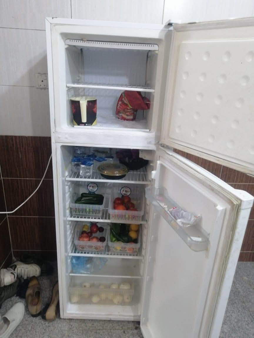 ديوان 10 مقعد 250 ثلاجه كبيره 225 ثلاجه 14 قدم 175 كنتور 150 غساله صحون 225 غساله هايسنس 18 كيلو 225 كاونتر 3 قطع 250 الاسعار مع توصيل مكان بغداد *********** واتساب
