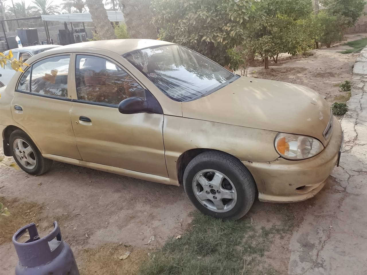 كية ريوو موديل 2000  جاهزة من گلشي مكفولة كفالة عامة  رقم نكليزي  ديالئ  تحويل ثاني ويوم   سعر 30  

***********
