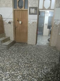 بيت للايجار مساحه144متر طابق ثاني 3عرف وحمام ومطبخ وبالكون كبيره مدينه...