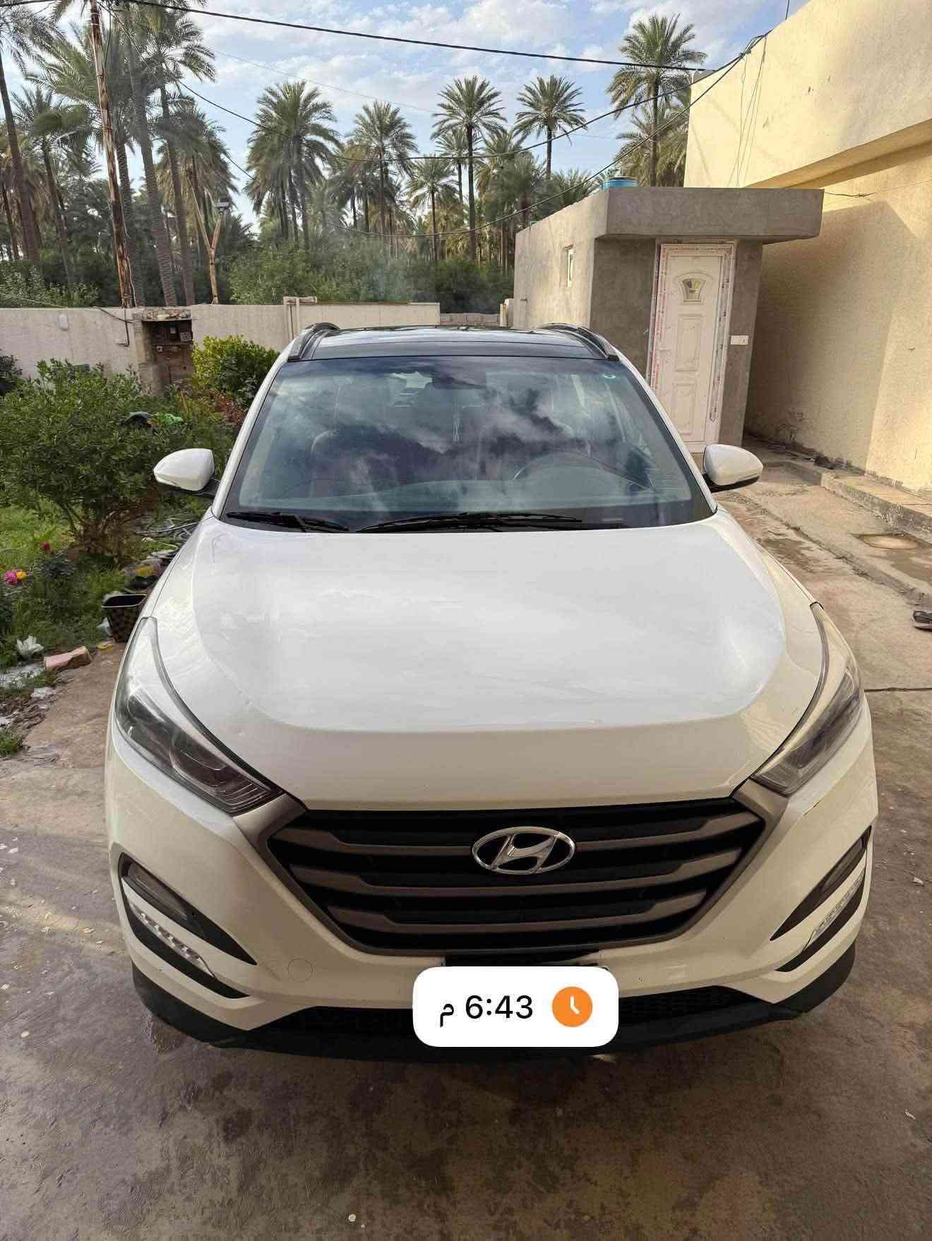 ✨ للبيع: هيونداي توسان 2018 ✨

🚗 المواصفات العامة:

 الموديل: 2018

 اللون: ابيضّ 

 المحرك: 2000 

 المسافة المقطوعة:150،000 كيلومتر 

 سعة المقاعد: 5 راكب

💎 الميزات والمواصفات الإضافية:

 تبريد قطعتين (ثلج ما شاء الله) ❄️

3 وضعيات قيادة مختلفة (Drive Modes) ⚙️

نظام تثبيت السرعة (Cruise Control) 🚀

 تحكم كامل من المقود (تحكم ستيرن) 🎛️

 نظام تحديد المسار والحفاظ عليه 🛣️

  إضاءة أمامية وخلفية عالية الكفاءة 💡

  والعديد من المواصفات المميزة الأخرى...

🔍 حالة السيارة والضرر:

 صبغ قليل تحت الرقم الخلفي وتحت باب البانزين فقط (مع سونار بتاريخ امس)

  خالية من أي ضرر في الدواخل وبدون خروج أي إيرباك (سليم 100%) 💯

 السيارة جاهزة بالكامل ومسرفسة بدون أي نقص، شغل وتوكل على الله 🏎️💨

💵 السعر: 155 ورقة 

📍 الموقع: بغداد

📞 للتواصل والاستفسار:***********

📞 للتواصل والاستفسار:***********

نص مكتوب في الصور:
- 6:43 م