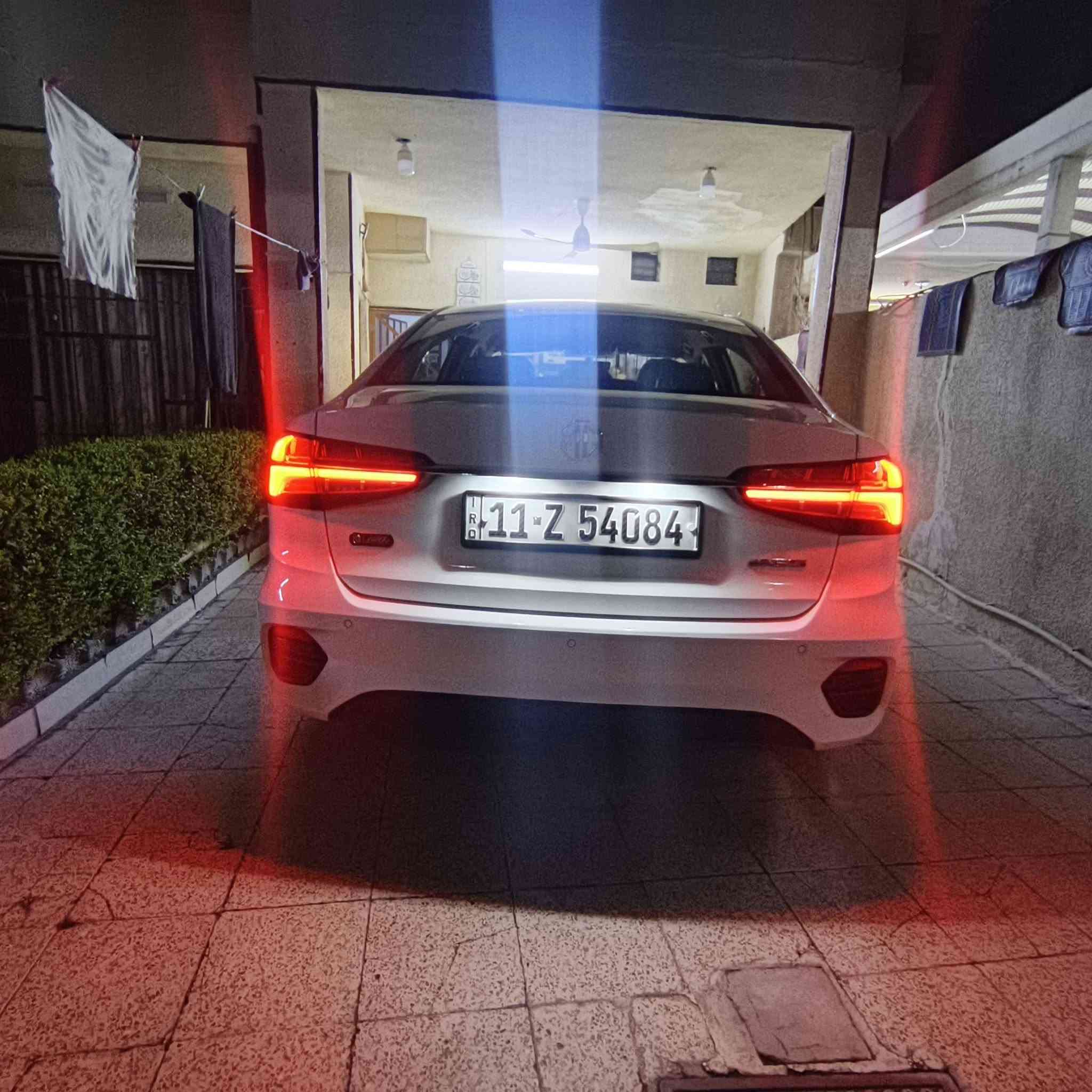 للبيع ام جي فايف بلص موديل ٢٥ السياره مال بيت بيها فقط طخه بالدوسه وحافه البنيد بيها طخه خفيفه أيضا السياره عليها ادامه كامله من دهن اكسادو وفلاتر كلها جديد مبدل مع تركيب إطارات طخم تايلندي حجم ١٦ وباتري جديد نوعيه ايسي ديلكو قبل يومين أبو الظمان سنه الكراسي مغلفها علمود الحفاظ عليها السعر ١١٢ وبيها مجال الاتصال ***********
