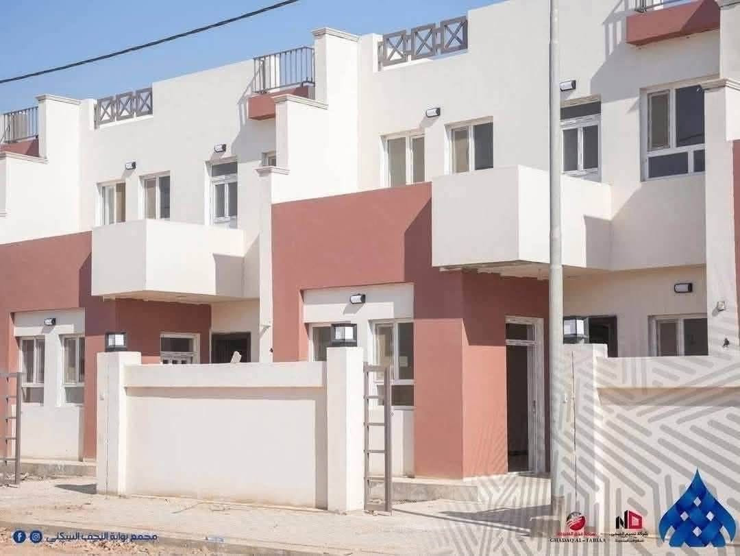 مجمع بوابة النجف • ١٦٠م • ٣غ