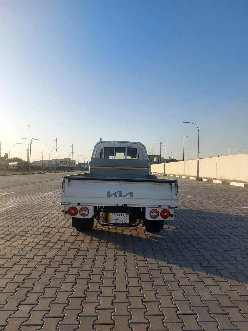 السلام عليكم كيا بنكو مفتوح للبيع موديل ٢٠٢٢رقم بصره سنويه مجدده السعر ١٢٠بيه مجال مكاني بصره @إشارة ***********
