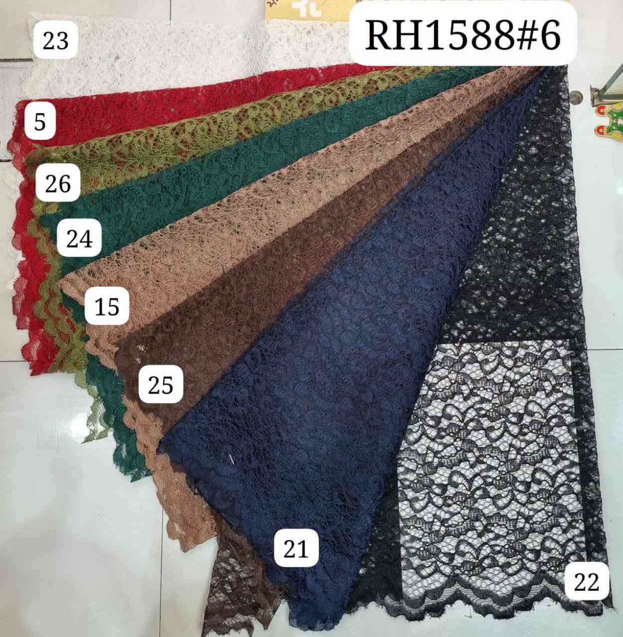 دانتيل فرنسي / العنوان شورجه سوق المراديه واتساب ***********

نص مكتوب في الصور:
- RH
- 3
- 6
- 24
- 15
- 25
- 21
- RH1588#6 21 22
- RH1588#6 23 5 26 24 15 25 21 22