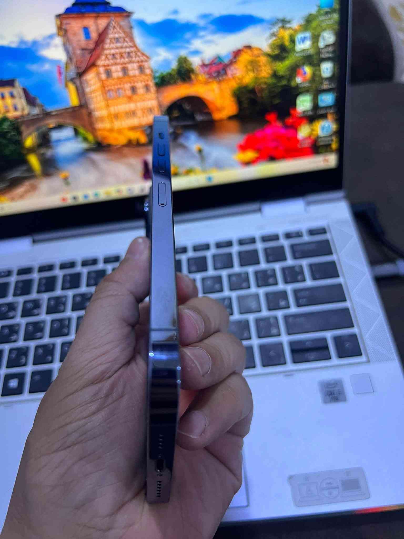 آيفون ١٣ برو ماكس • ١٢٨ • مغلق