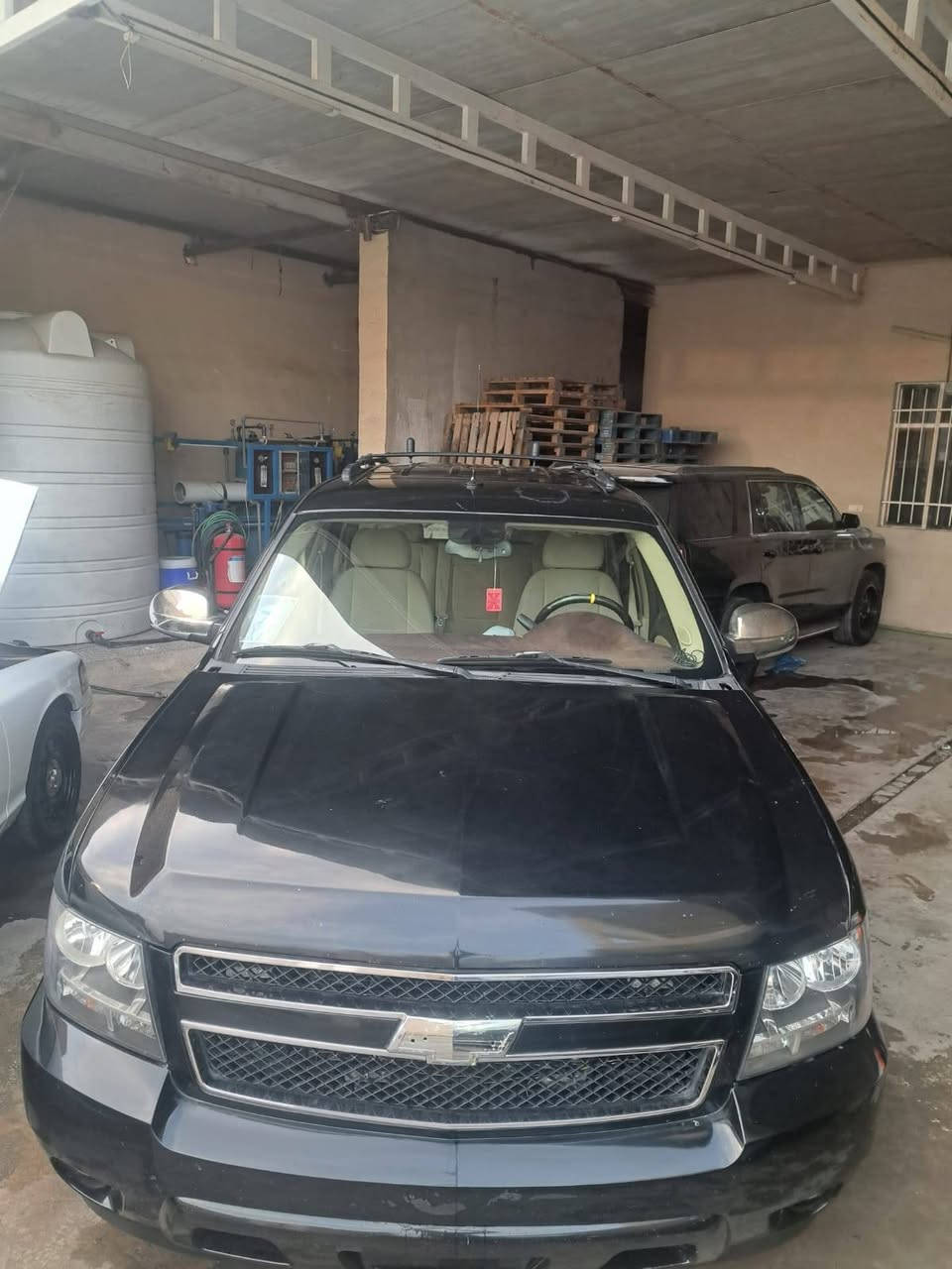 تاهو البيع مديل 10 كير مكينه كفاله حداديه جديده تبريد تدفئه داخل تخبل سياره جهازه كفاله كص رقم الجوال ***********  سعر 60 ورقه
