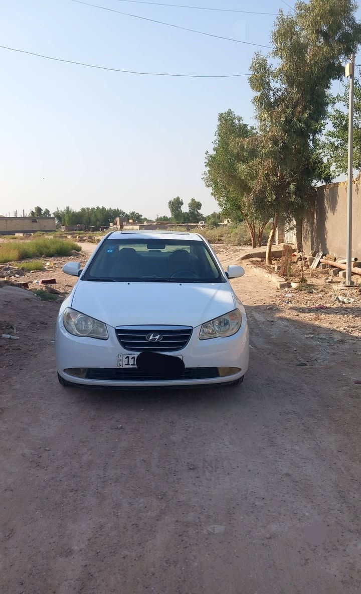 سلام عليكم إلنترا موديل 2008خليجي محرك 2000 رقم بغداد انكليزي السياره بيه صبغ 4 قطع فقط بدون دواخل تبريد شغال ثلج تنته  كير ومكينه خير من الله السياره نضيفه  حداديه جديده السعر 85 وبيه مجال حك الجيه العنوان بابل الحصوه علحولي للاستفسار اكثر اتصل 《***********》
