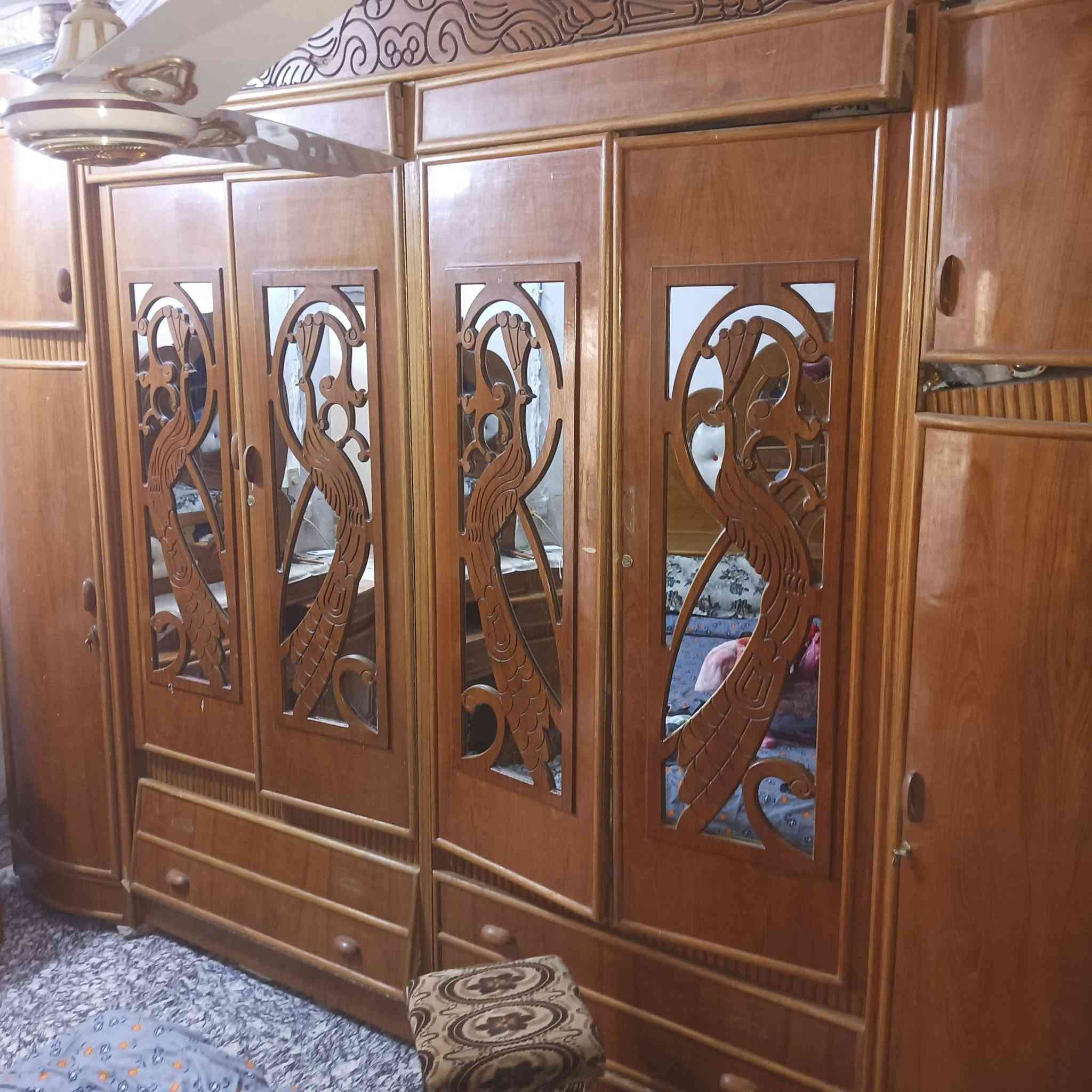غرفه للبيع تسكام درجه اولى ملاحضات بيهه بسيطه سعر 900وبيه مجال بسيط هذه رقم صاحبه  ***********  وبي وتساب
