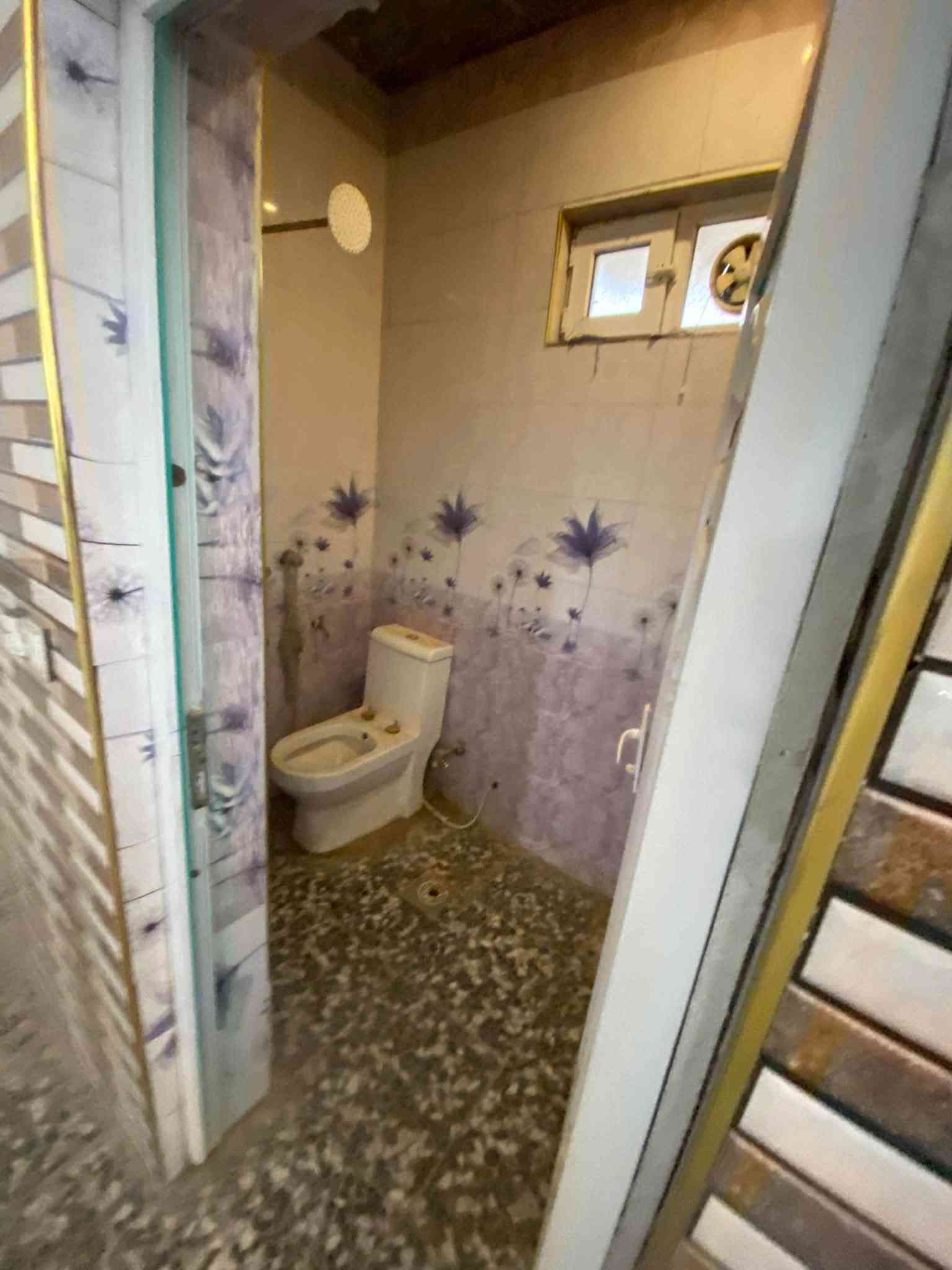 دار للبيع .. 
📐المساحه100 متر
( عقد زراعي 17) 

يحتوي على 
استقبال ومطبخ 
غرف نوم 
وصحيات متكامله 

  📍📍الموقع في منطقة الانتصار بغداد 
طريق الشعب الحسينية الراشدية 
للاستفسار ***********
