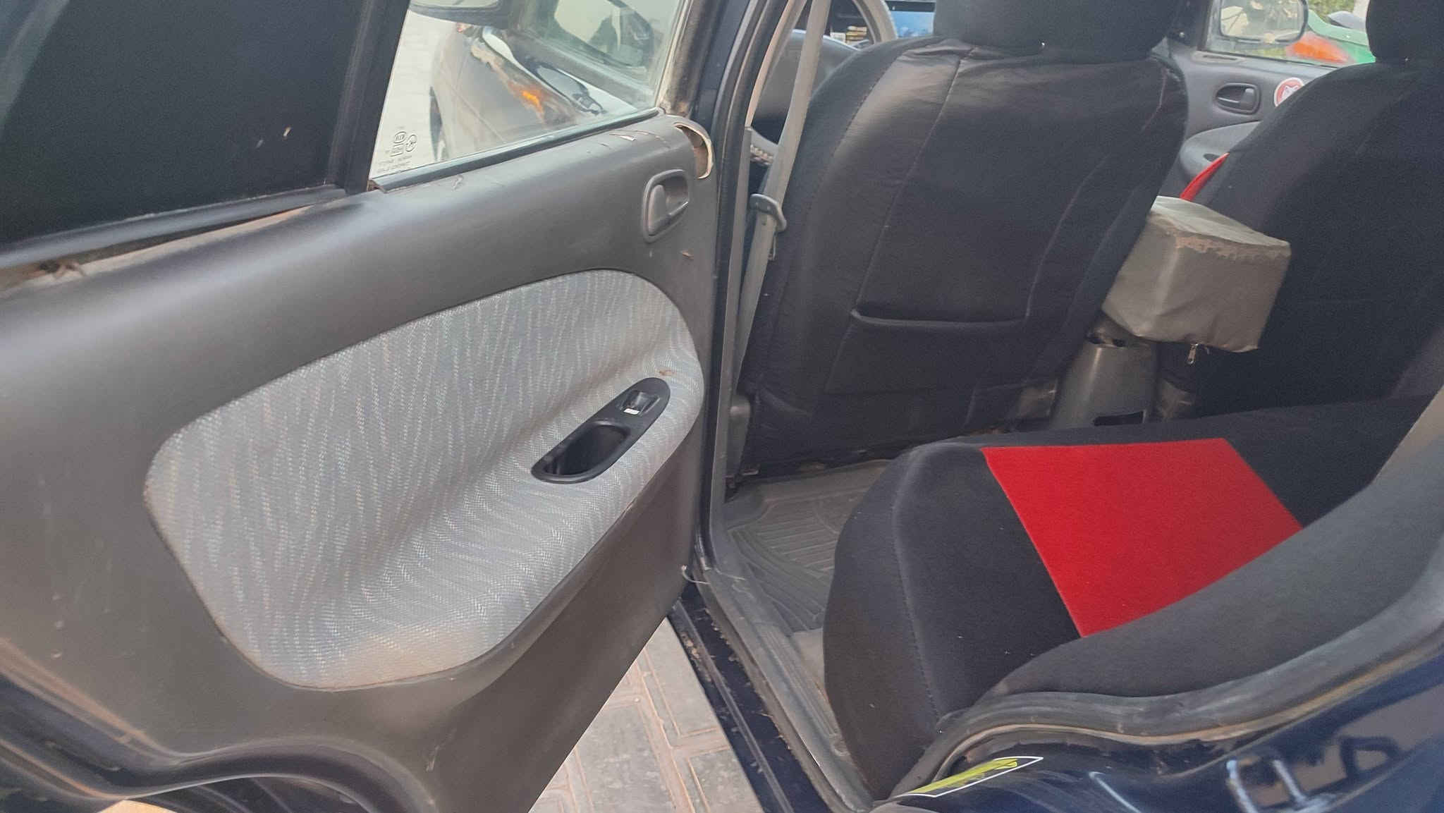 كيا سيفيا البيع موديل 96رقم بغداد مشروع وطني كير عادي محرك مفتوح مكينه وكير مكفولات تخم تاير حداديه امامي و خلفي جديد كهربائيات كل شغاله سياره أحله من صوره 
دواخل نضيفه مدوشمه كشنات دشبول نضيف بطاين نضيفه ارضيه جلد جام شغال
اليتات جديد اليت. قوي
تبريد كله كامل بس ماعرف شبي 
السعر 34بيه مجال ***********
