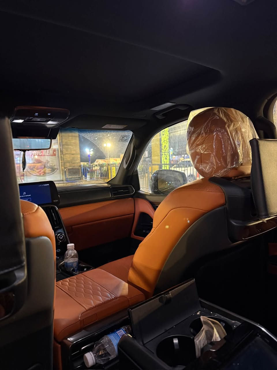 لكزس LX600 VIP • ٢٠٢٣ • بدون رقم
