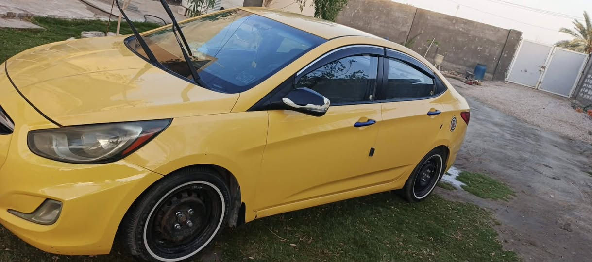 اكسنت مديل ١٣ البيع وارد أمريكي ضربة نص باب بدون دواخل سيارة تبريد شغال حدادية جديدة تخم تاير جديد *********** مكاني كربلاء مستشفى الكفيل
