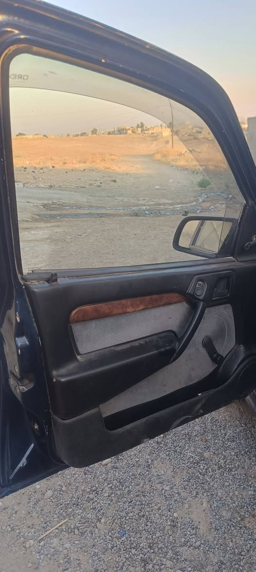 اوبل فكترا حجم 18 المرغوب كير ومكينه شرط بسمي رقم مصطره نينوه سنويه 31 جهذا بس دواير ودوسات مصلحه بدون دخل صاج دخلها حيل نضيف متوازي على بعتها سعرها26
*********** بي وتساب 
عنواني موصل القوسيات
