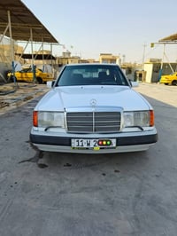 مرسيدس • موديل ١٩٩٣ • مكينة ٣٢٠