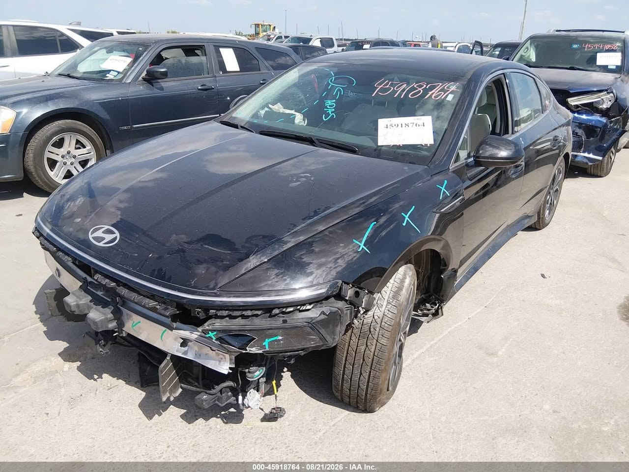 سلام عليكم
سوناتا 25 كص جديد
 العنده كتاب يستلم بالبصره بدون تصليح
155واصل للباب البيت
للاستفسار 
***********
***********
اوزياره الشركة البصره  البراضعيه  قرب سنتر الزهراء
