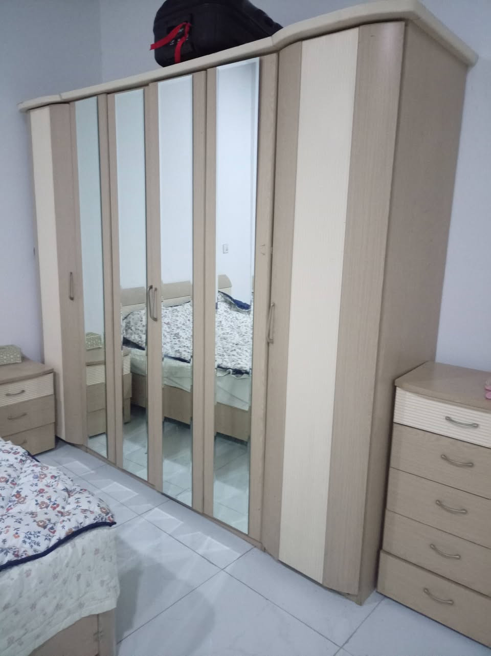 200 الف بيع مستعجل
تصال ***********
