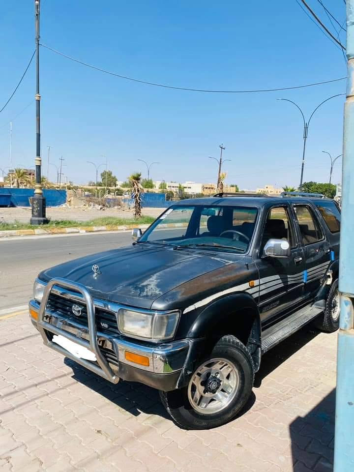 تويوتا سورف موديل 1992
محرك 6 سلندر بلادي 
كير توماتيك 
رقم نينوى دولي باسمي تحويل مباشر
السيارة بعدها على بلادها بيها جراد فقط بالكشر وتحتاج صبغ 
العنوان موصل 
السعر 55
***********
