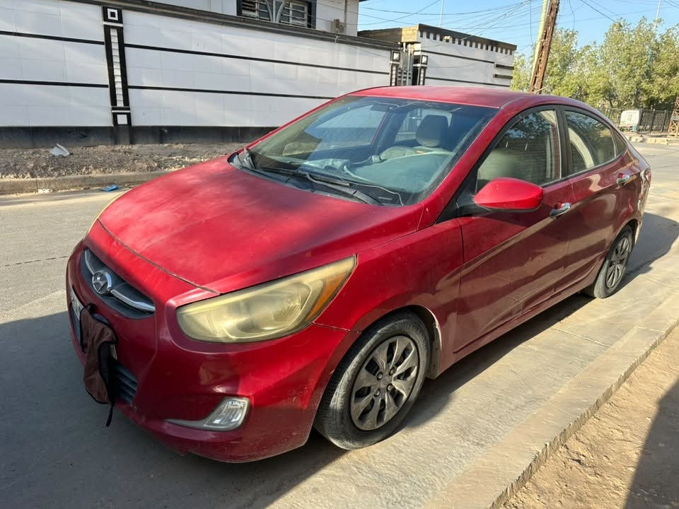 🚗 للبيع هونداي أكسنت 2016 وارد أمريكي

🔹 الموديل: Hyundai Accent 2016
🔹 الوارد: أمريكي 🇺🇸
🔹 المحرك:  ١٦٠٠ GDI بحالة ممتازة ويعمل بصورة طبيعية
🔹 الكير: بحالة ممتازة ويبدّل بصورة طبيعية
🔹 منظومة التبريد: شغالة بصورة ممتازة وبدون مشاكل
🔹 الحدادية: بحالة تقريباً 80%
بيها جراد بالبنيد والقماره

⚠️ الأضرار:
السيارة تعرضت لحادث سابق في أمريكا من جهة الجاملغ الأمامي الأيسر ايرباك طاگ ، وبعدها تعرضت لحادث داخل العراق، والأضرار تشمل بابين من جهة اليمين والجاملغ الخلفي، وجميع التفاصيل موضحة وجميع الأضرار واضحة بالصور.

💰 السعر: ٧٥ ورقة
📞 للتواصل: ***********
