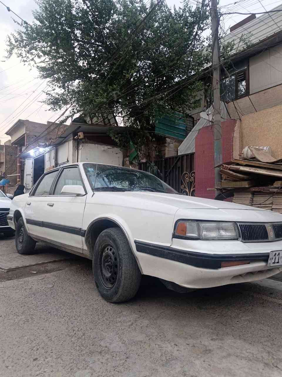 مكينة جديدة • ١٩٩٠ • رقم بغداد باسمي