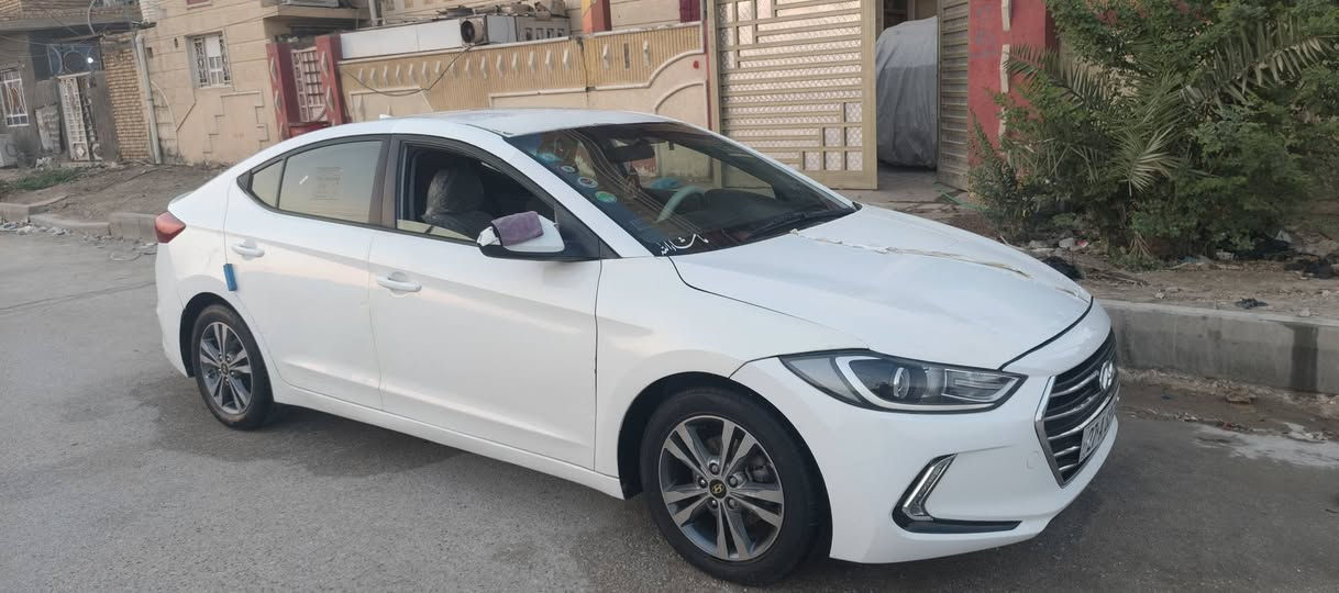 النترا امريكي موديل 17 . ضربتها بنيد وجاملغ فقط. . محرك ٢٠٠٠دوش  مكاني ناصريه مركز
سعرها ١٢٠ وبيها مجال
التوصل ***********

