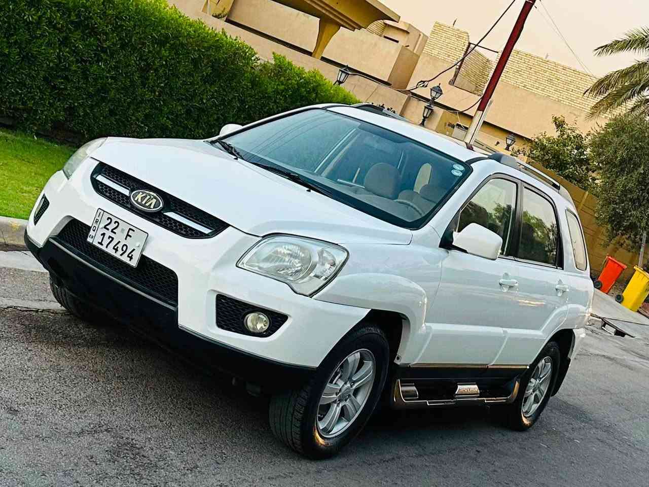 السلام عليكم 
للبيع كيا سبورتج 2010
المحرك 2000
فتحه سقف 
 خليجي
الداخل بيجي 
ماشيه 130 الف km
كفاله من الصبغ ولتبديل 
فقط دعاميه خلفيه صبغ 
السيارة گير ومحرك وتبريد مكفولات
التبريد ثلج 
رقم أربيل الجديد سنوية 2030  ( باسمي )
مكان السياره بغداد العامريه
السيارة جاهزه من كلشي
السعر 120 وبيها مجال جدا بسيط
***********
*********** بغداد, العراق
