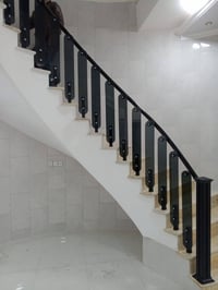 كاونتر • باب PVC • الرمادي
