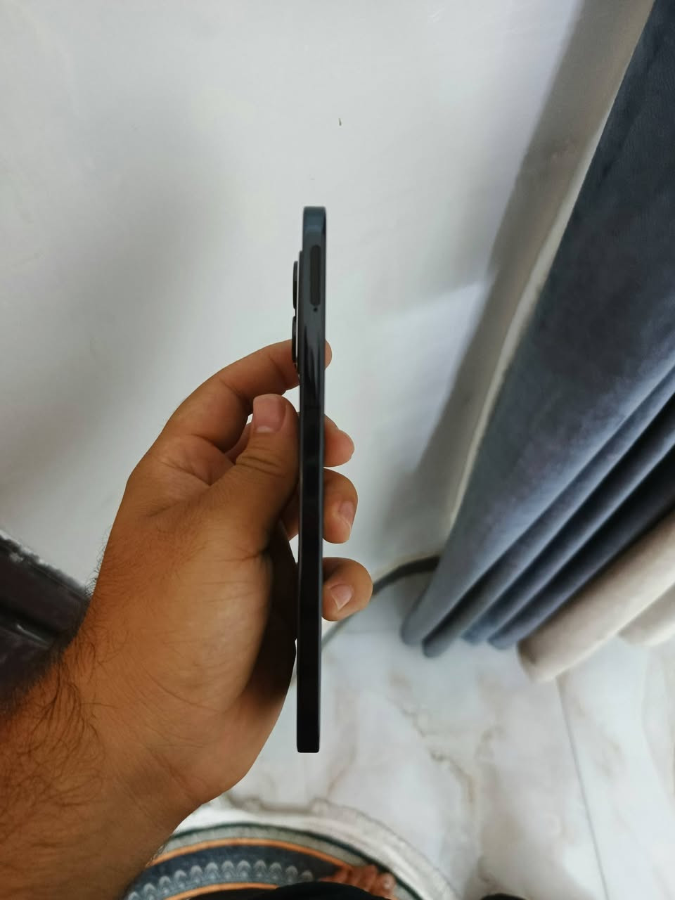 السلام عليكم 
هونر x8b الجهاز نضيف ذاكره ٢٥٦ رام ١٦ الجهاز فقط الاقطه ما تشتغل تبدليها ب١٥ ينزل من سعر الجهاز 
سعره ١٨٠ وبي مجال 
*********** متواجد ع الخاص
