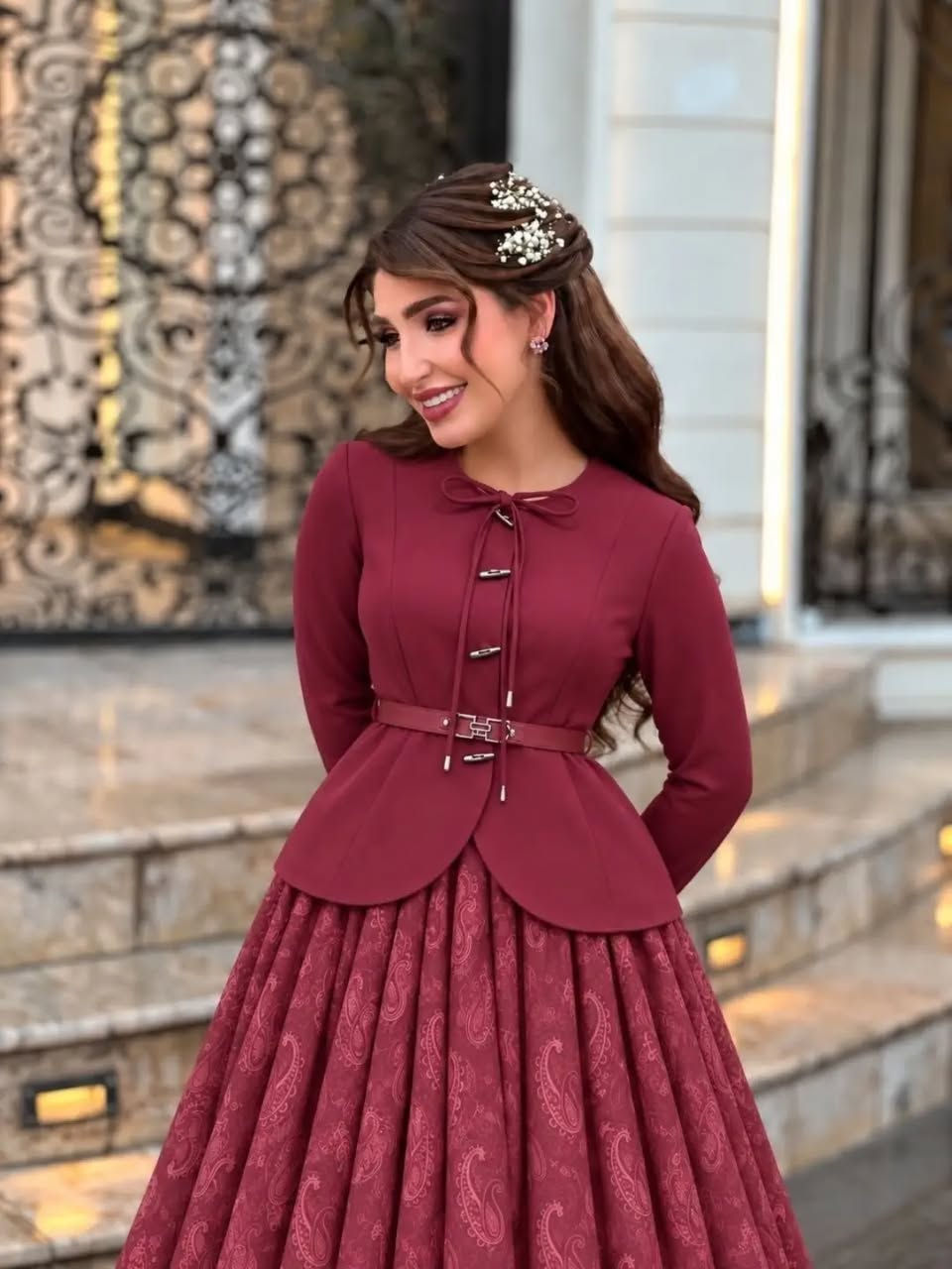 ملابس • مذهلة • للبيع