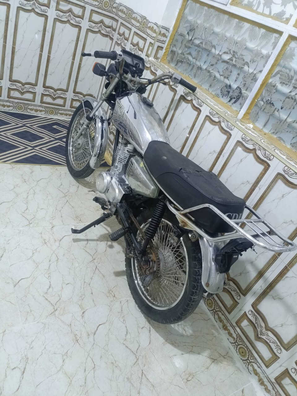 سكنر • موديل 22 • اوراق
