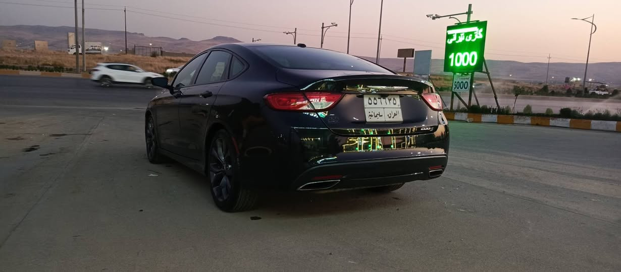 سلام عليكم إخواننا عزيز
عندي c200

موديل 2016

مواصفات s

گير ومحرك نعمه منه الله 

طاخم صدر امامي خلفي توب 

تبريد ثلج 

كهربائيات كلها مظبوط 

نقص فقط بولبرين سكن 

بعد مابيه اي نقص 

سنويه منتهي 

وكاله بسمي 

بيه غرامه 8.5دولارمال كاميرات 

بيع اراوس حسب قناعه 

رقم موبايل ***********

صبغ بنيد و نص جاملغ و هلال خلفي وراء سايق 

وبيه شويه رصعات بل صقف
سعر 94
