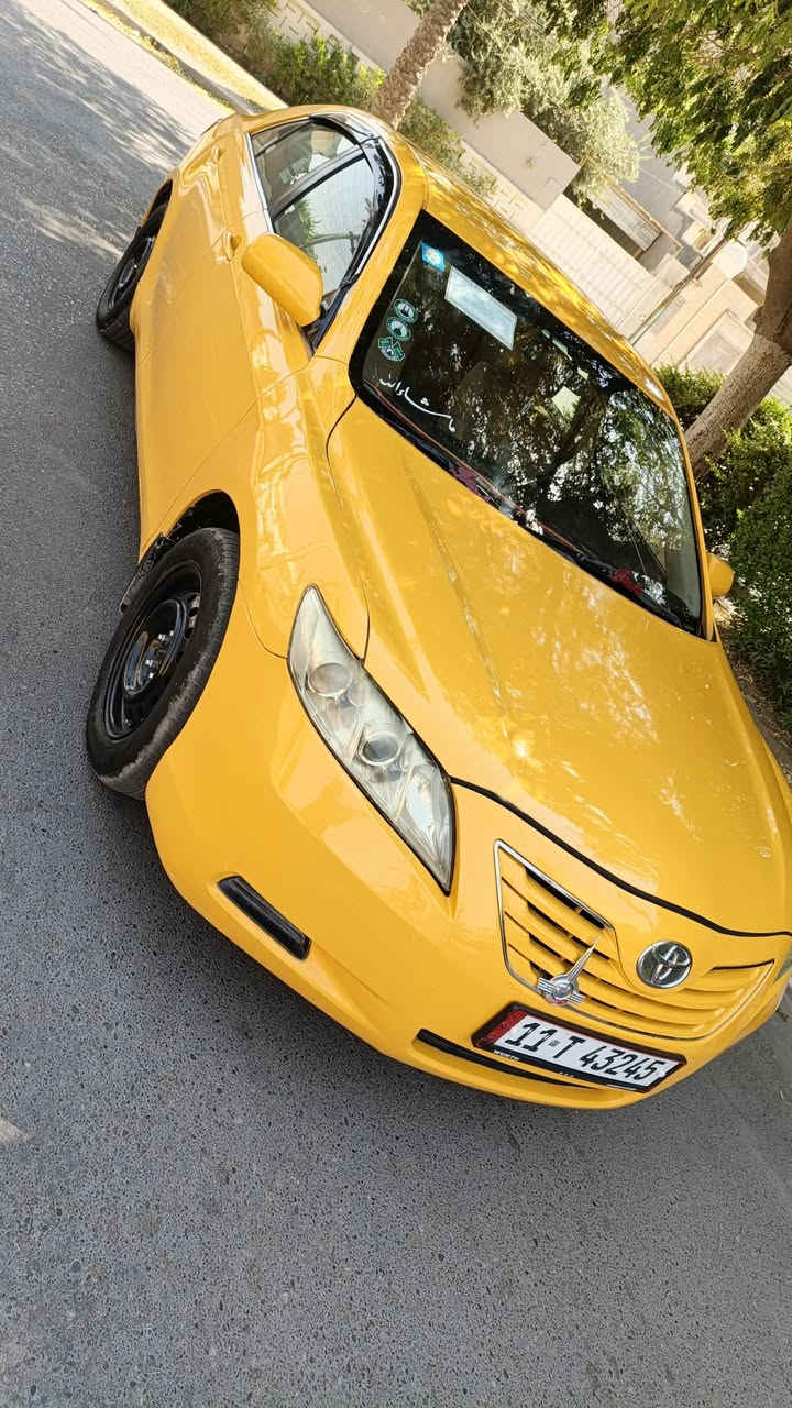 السلام عليكم ...
للبيع كامري موديل 2007  وارد امريكي 
محرك 2400 
كير ومحرك جدد 
تبريد ثلج 
صدر امامي خلفي جديد 
تخم تاير وتخم ويل جديد 
5 ويل
كشن كهرباء
تحكم ستيرن 
كروز سرعه
شاشه كامره 
لايت زينون 
سستم صوت 
دوشمه كامله جديد 

حادث بنيد بدون دواخل 

رقم بغداد دولي باسمي سنويه وهزه جديد 
هيئة مصفره 
السعر 70  وبي مجال ان شاءالله 
مكان السيارة بغداد حي الجامعه
‏‪***********‬‏

