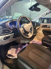 ٧ راكب • ٦ سلندر ٣٦٠٠ • فول مواصفات