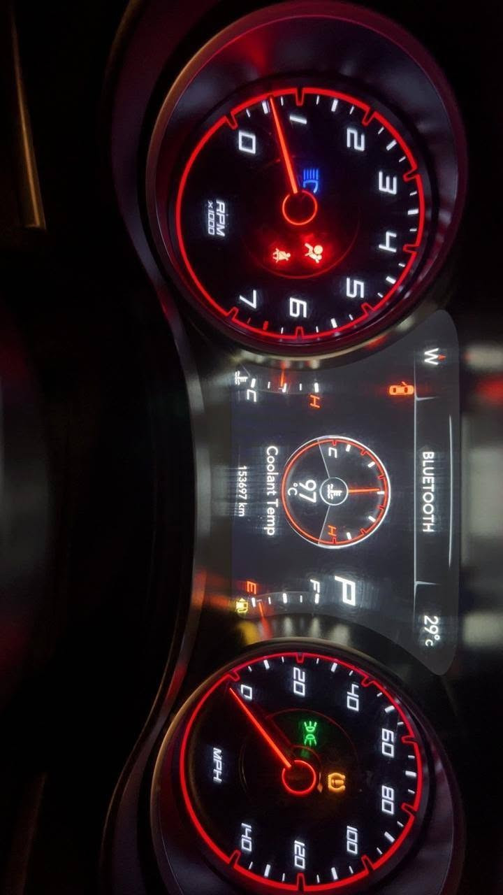 السلام عليكم اخون لل بيع دوج تشارجر موديل 2019 GT اصل بسمي رقم بغداد الماني واني المستوردها يعني لا مبيوعه ولا مشتغله خط حادث بابين وداير مال بيبان معمر ابيع حزام صبغ مكفوله من الشواصي ولغود وحوض وقماره وكص ونقل جثه واصوليات وكلشي مكفوله اذا برغي مفتوح بل مكينه او كير ايرباك سليم مال دركه ودشبول سيره الله شاهد صار شهرين ما طالع بيه بل باب مواصفات شاشه كبيره حسااس دعاميه شفتات سترن دكمه سبورت وبعد مواصفات عنواني بغداد السعر المطلوب 165 لل اتصال ***********
