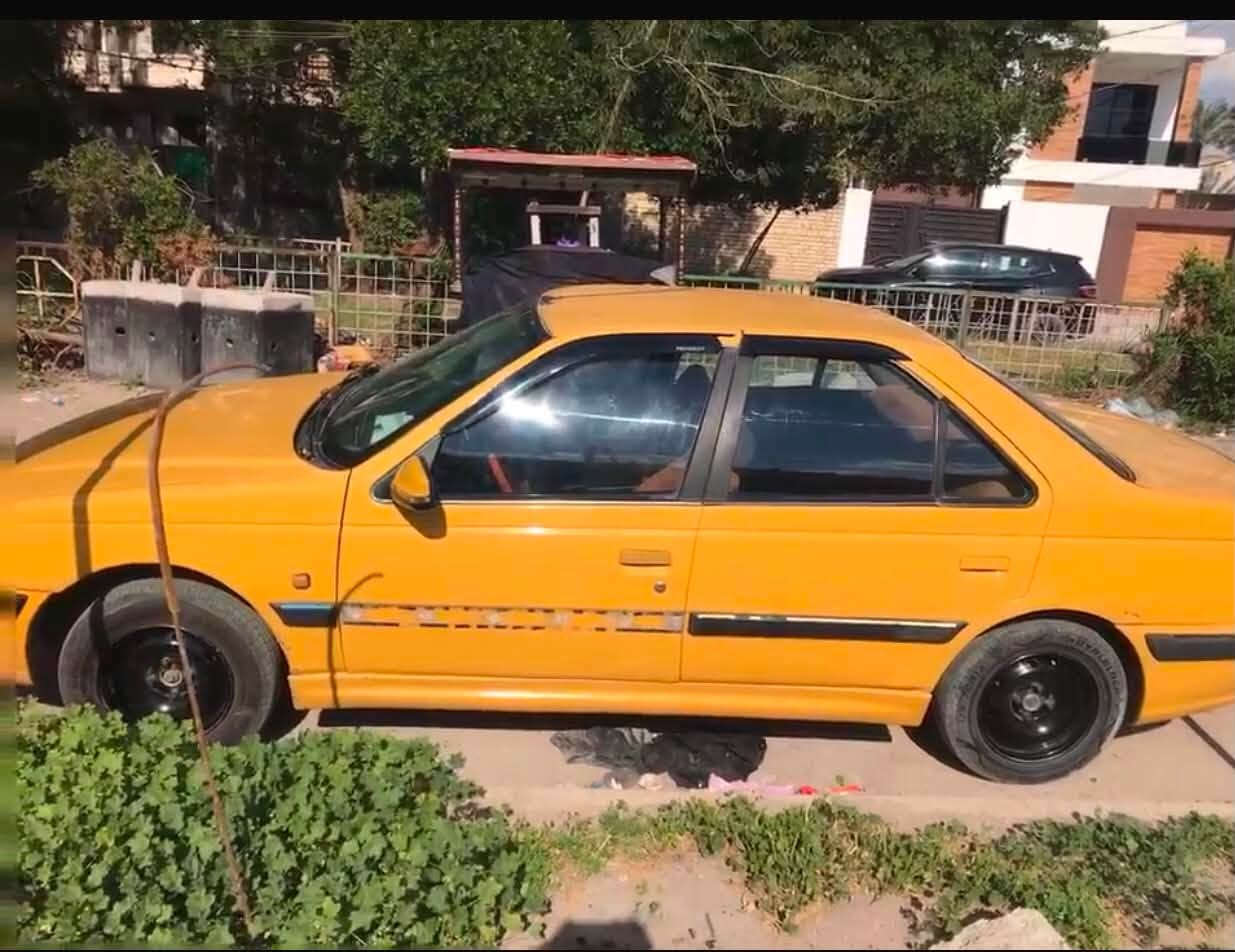 سلام عليكم بيجو بارص مديل ١٦ سياره مكينه خير من الله بيه جمالغ خلفي ومامي سياره ٣٠ قفل ￼￼￼***********
