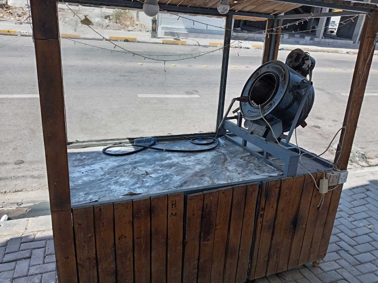 السلان عليكم
عذبانة حب للبيع السعر 375 ربي مجال
المكينة جديدة
***********
