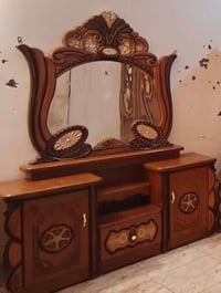 ميز تواليت • جديد • توصيل