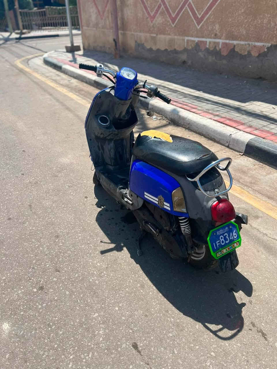 السلام عليكم ماكس بوليس للبيع سعر 550 
 كهربائياتهة كلهة شغاله من طول لطول 
مكينه لا تنقيص لا تبخير بوشه بلاديه 49 
مكاني كربلاء حي العامل مول الباقر 
رقم ***********
