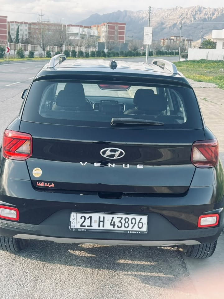 hyndai venu 2024
ماوه ى روشتن ١٦ هه زار مايل(ماشية ١٦ مايل )

موديل ٢٠٢٤

نيو چه مه لاغى بشت سه ياق بوياغه+ده رگارى سارده يه به بى ناو گرتن به بى ارباگ(نص چاملغ خلفى صبغ +باب تعديل بارد بدون دواخيل بدون ارباك)

فول مواصه فات (مواصفات SEL

رادار خه تى جاده 

رادار پيشى 

ئوتو ستوپ

رادار ئاوينه

صلايد 

به سمه

ده رگا به سمه

گيچ ئه ليكترونى 

گيچى ٣ ره نگ ده گورى

ويل كه پ بيلاد

گاعى بيلاد 

گيرومه كينه به شه رت 

شوين رانيه

نرخى ١٣٣ وه ره قه

***********
