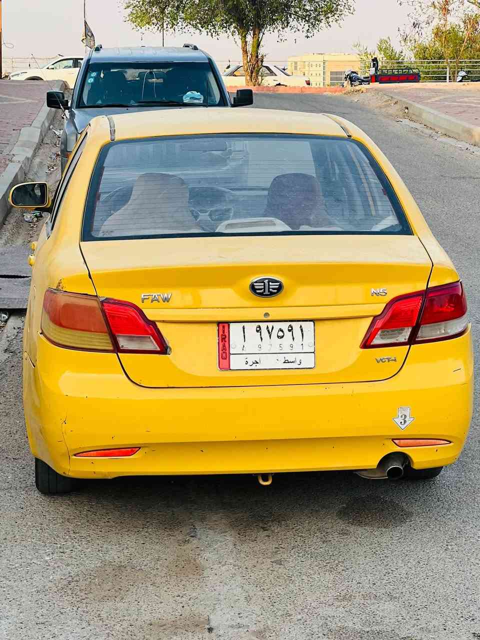 سلام عليكم تحيه طيبه الجميع فاو صفره موديل 2016 سنويه نافذه من 25 سياره رقم واسط مشروع وطني تحويل ثاني يوم جاهزه علمن تخم تاير كهربايات غرفه جديده سياره عوزها ترتيب شي كلش بسيط. مكينه وكير خير من الله لا تنقيص ولا تبخير كير عادي مكان سياره واسط الكوت مركز المدينه الشراي يتصل السعر المطلوب 30 وبيها مجال الشراي 
***********
