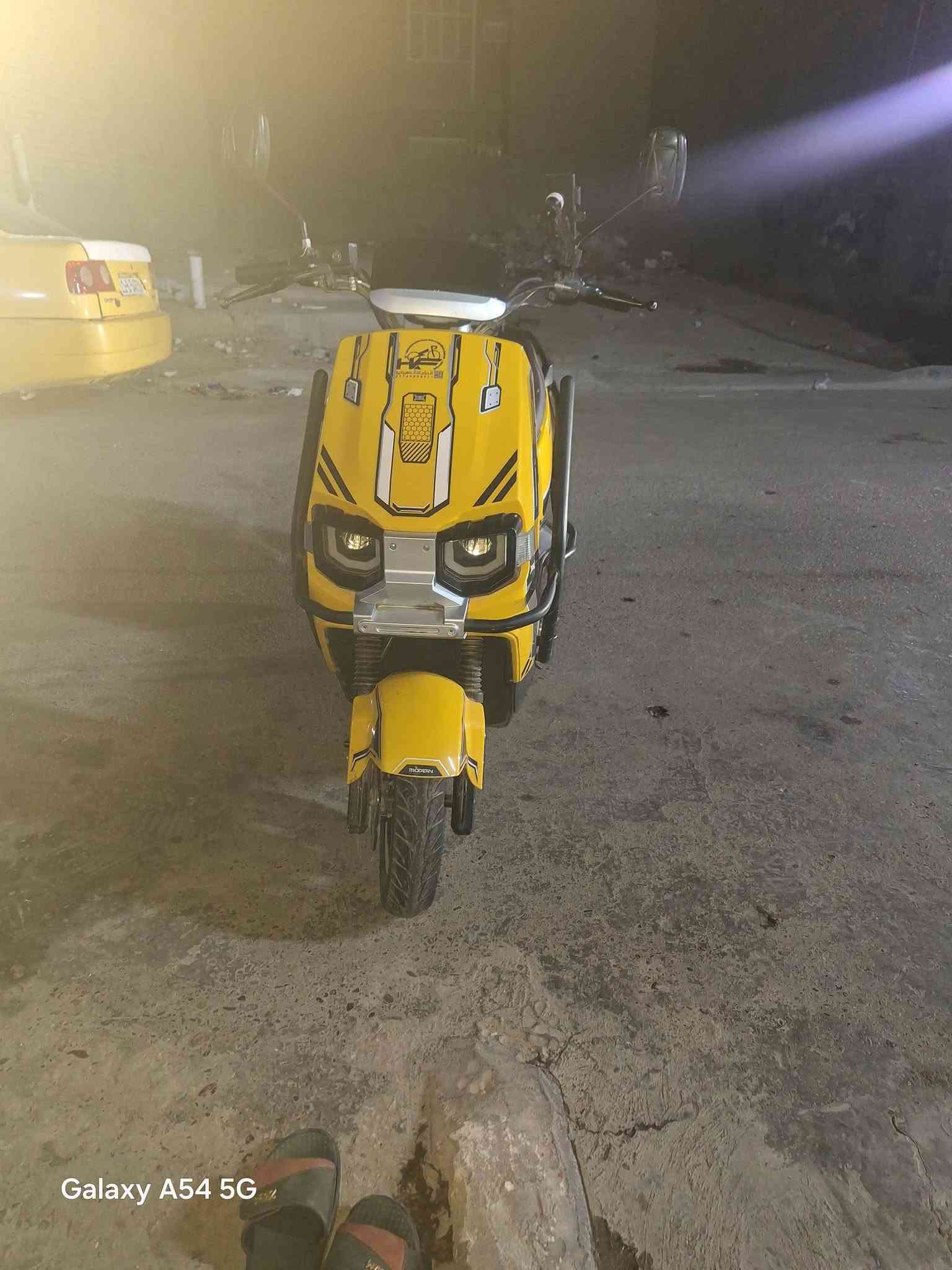 دراجه شحن للبيع ستعمال قليل ستعمال اقل من سته اشهر 5بطاريات شغاله سرعه ٨٥ اسمها ام عيون سعر 600الف بغداد لامين ثانيه ***********

نص مكتوب في الصور:
- Galaxy A54 5G