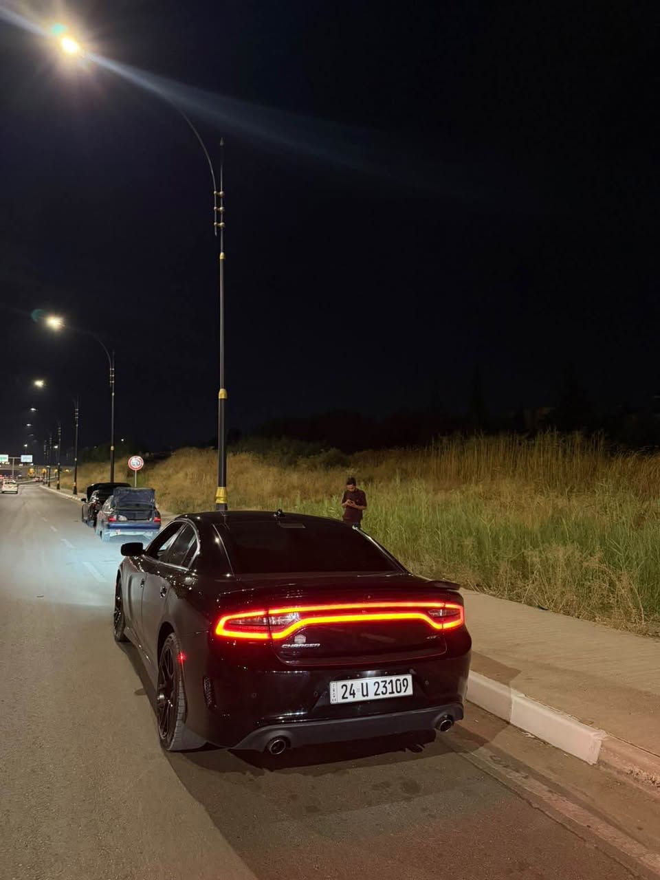 جارجر GT موديل 2019 
رقم سنوي جديد 
3 قطع صبخ بئ شاصي 
تحويل وكاله بشرط 
گير مكينه جديد 
سعر 177$ 
رقم تلفون *********** زاخو, دهوك
