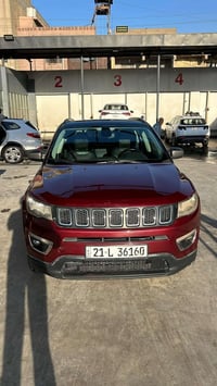 � للبيع جيب كومباس Trailhawk 2021 🔴 اللون: عنابي ⚙️ مكينة 2.4 لتر 🔄 دف...