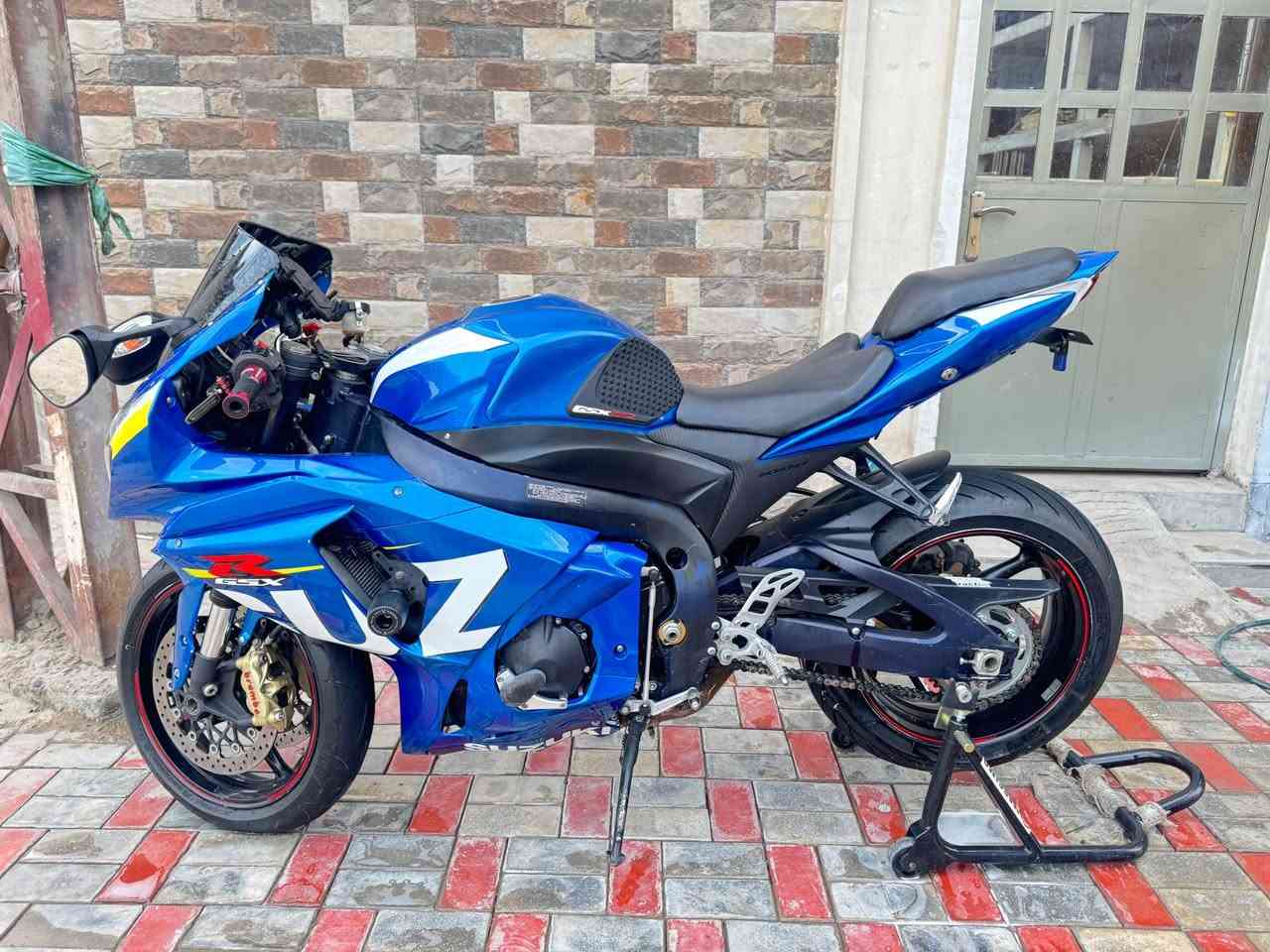 GSX-R • برمجه ٣ مودات • كفاله عامه