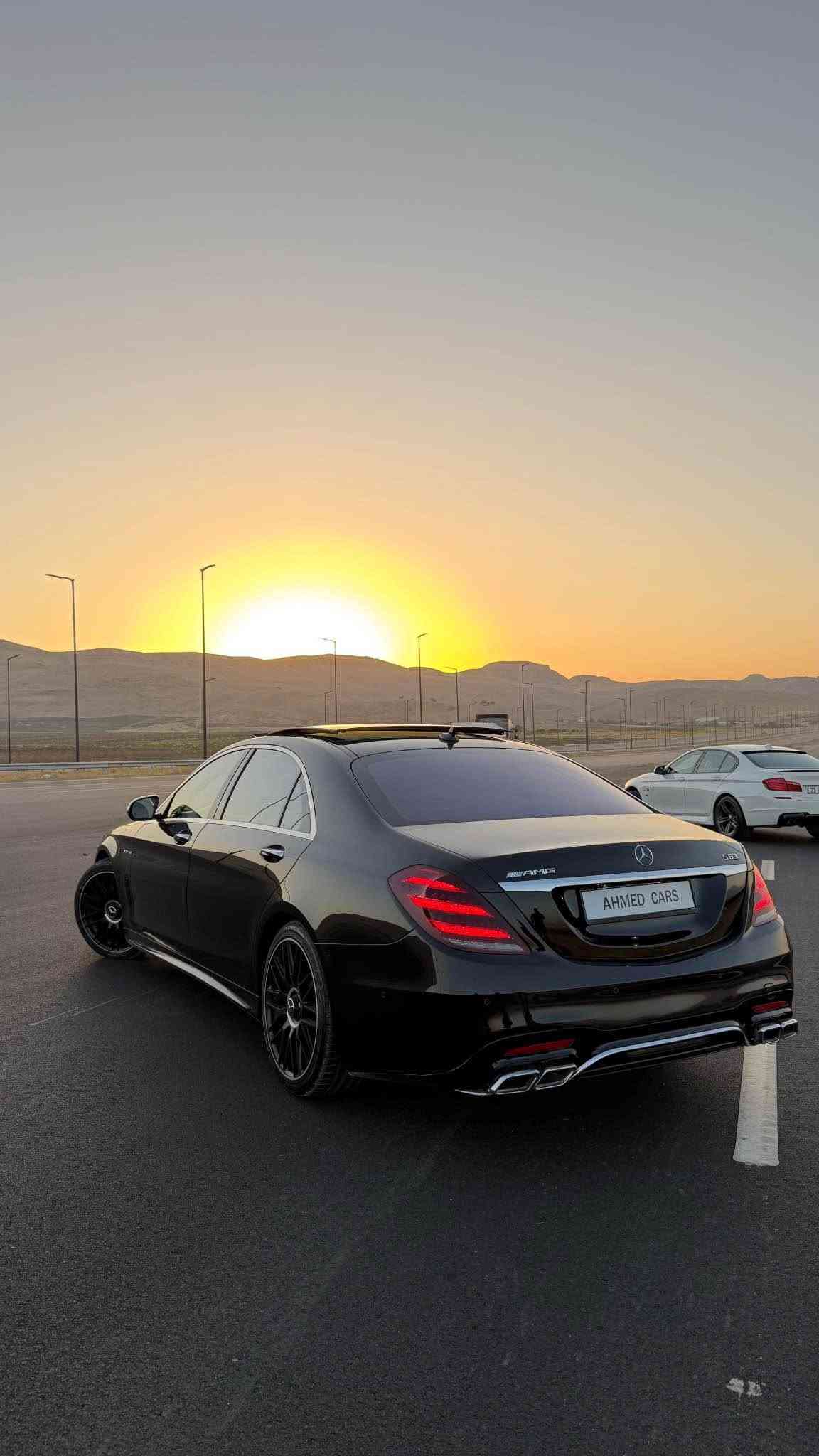 ***********
Mercedes Benz S550 2016
بێ ڕەقەمی دووبەی کۆدی ئاسایشی بۆ کراوە بە کاملی بە پارچەی بیلادی کراوە بە S63 AMG 2021  مواسەفاتی دیزاینۆی پێنج دوگمە - داتاشۆ - پانۆڕاما - دەرگا شەفت - بەسمەی دەرگا - سنوقی کارەبای و شەفت - جامەکانی دەبڵ جام و پۆلۆرایس - گێچی کراوە بە AMG 330km - سەماعەکانی مارکەی بێرمستەرە و سەماعەی دەرگاکانی گۆڕاوە بە تازەکان - دەبل ماوس - ناوەوەی دیزاینۆی تەقەل و ڕەنگی قاوەی و ڕەش - سەقف شاموا - کوشنی پێش و دوا سارد و گەرم و مەساج و خەزن - لیدی ناوەوە - خەتی جادە - 360 دەرەجە ڕادار و کامێرا و حاسە - لایتی پیانۆ - سالۆنسای AMG ویلەکانی 20 ئینجی دوو سایز - گێڕ و مەکینەو کارەبای و بەشەرت بۆ نرخ پەیوەندی بکەن بەو ژمارە تەلەفوونەی سەرەوە - لە سلێمانیم السليمانية, العراق
