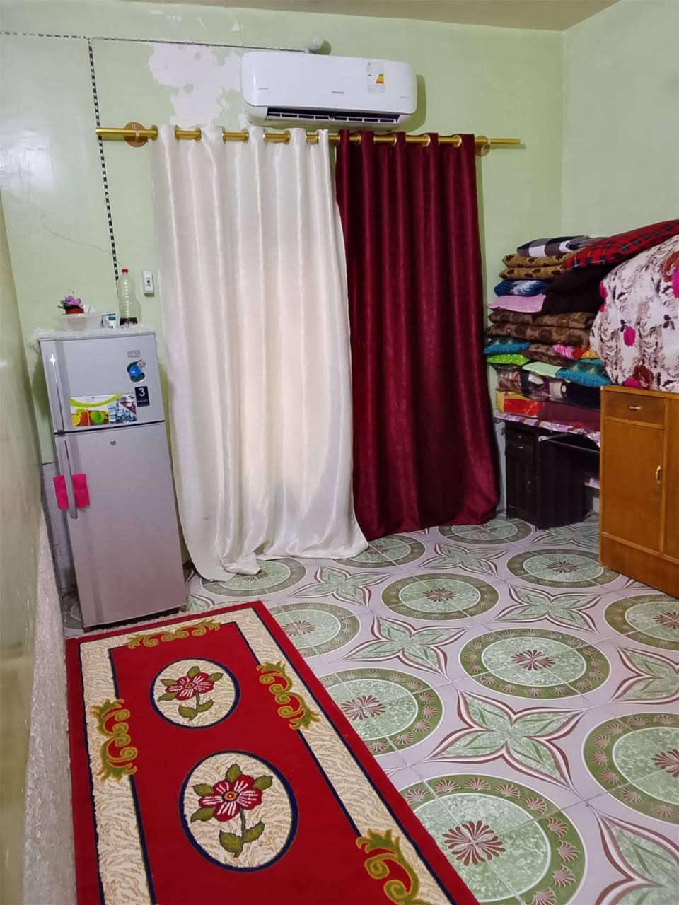 دار لبيع زراعي مساحته 200متر ركن غرفتين صالتين ديوانيه مطبخ ساحه حديقه ترك بيت ستاره كامل مرتب طابوك عكاده  كاع دبوس قريب  عل كراج قريب عل جسر صابئه شوارع عل خنيطله شوارع عل شط شوارع عل سوك خدمات فول ماء وكهرباء ومجاري ستفسار كثر ***********
