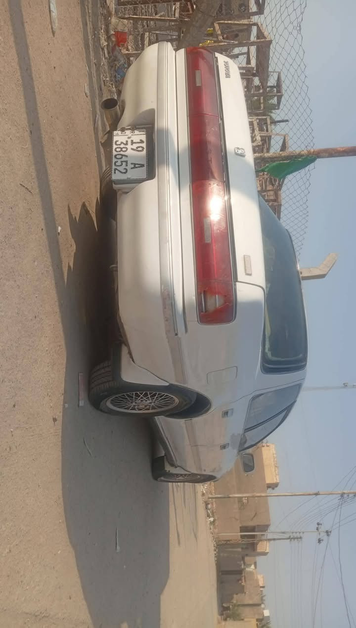 سياره مارك مصطره بيه شغلات بصيطه نقص مكفولة من العيب الشرعي سنويه لل ٢٨ راعيه موجود شنو ايعجبك امداور وكاله عام حاضر مكاني فضليه سعر 45اوبيه مجال  مكلف بل نشر مكلف بل نشر هاذه رقم صاحبه  ***********
