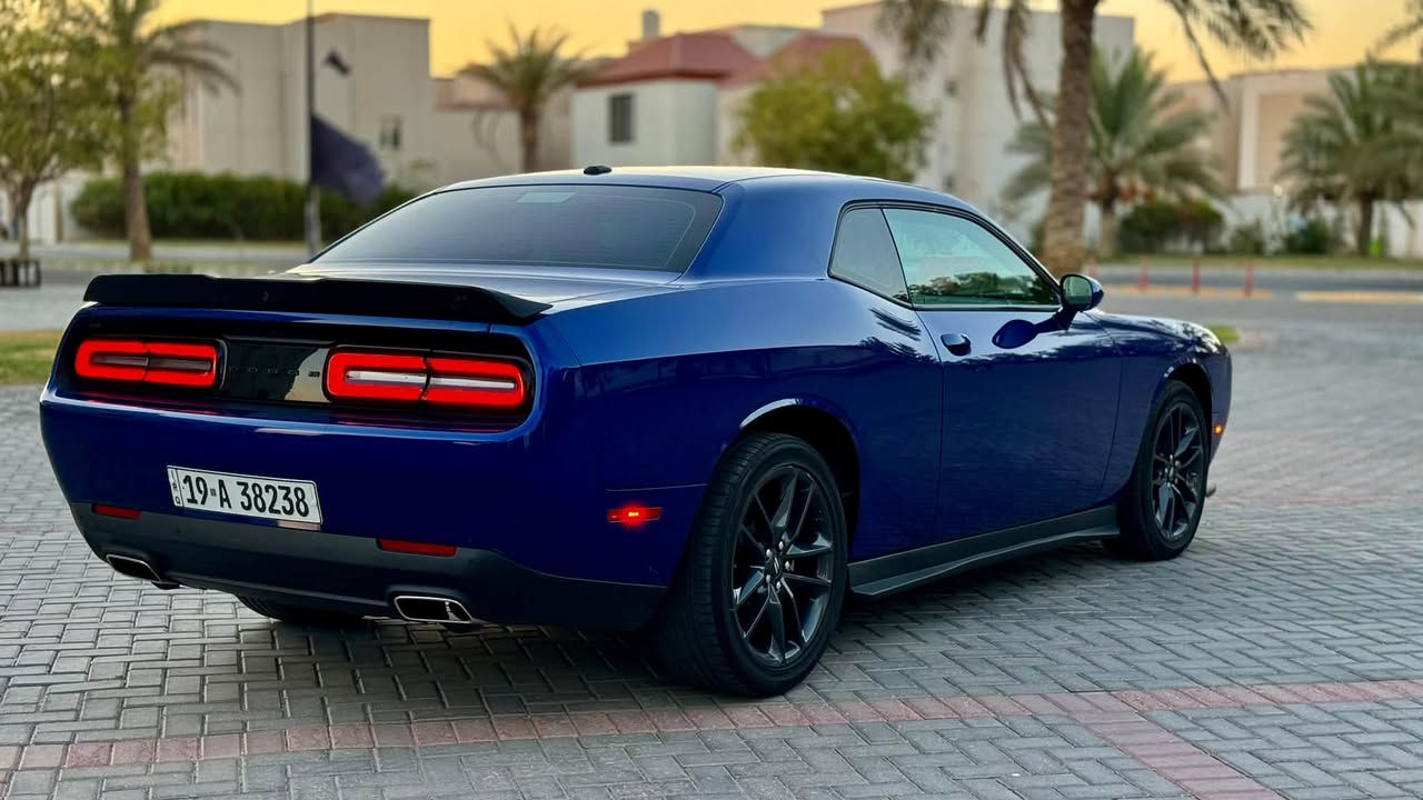 السّلامُ عَلَيْكُمْ وَ رَحْمَةُ الله وَ بَرَكاتُه 
———————-
challenger gt 2022
حادثها سطحي بيها قطعة بارد و قطعة تبديل نفس اللون بدون صبغ 
رقم كربلاء 
فور ويل
بإسمي
بصمة تشغيل عن بعد 
ماشية ٧٠.٠٠٠ كيلو 
السعر ١٩٠ 
مكانها كربلاء
***********
———————-
